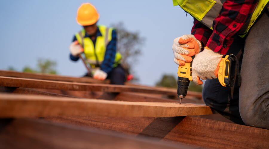 Professional residential roofers in Oglesby, TX